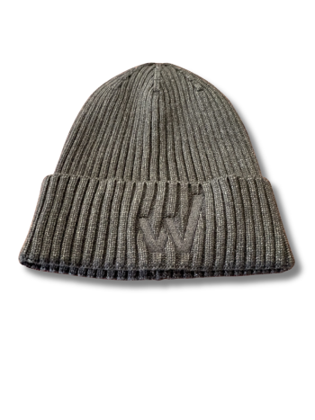 Grey tuque